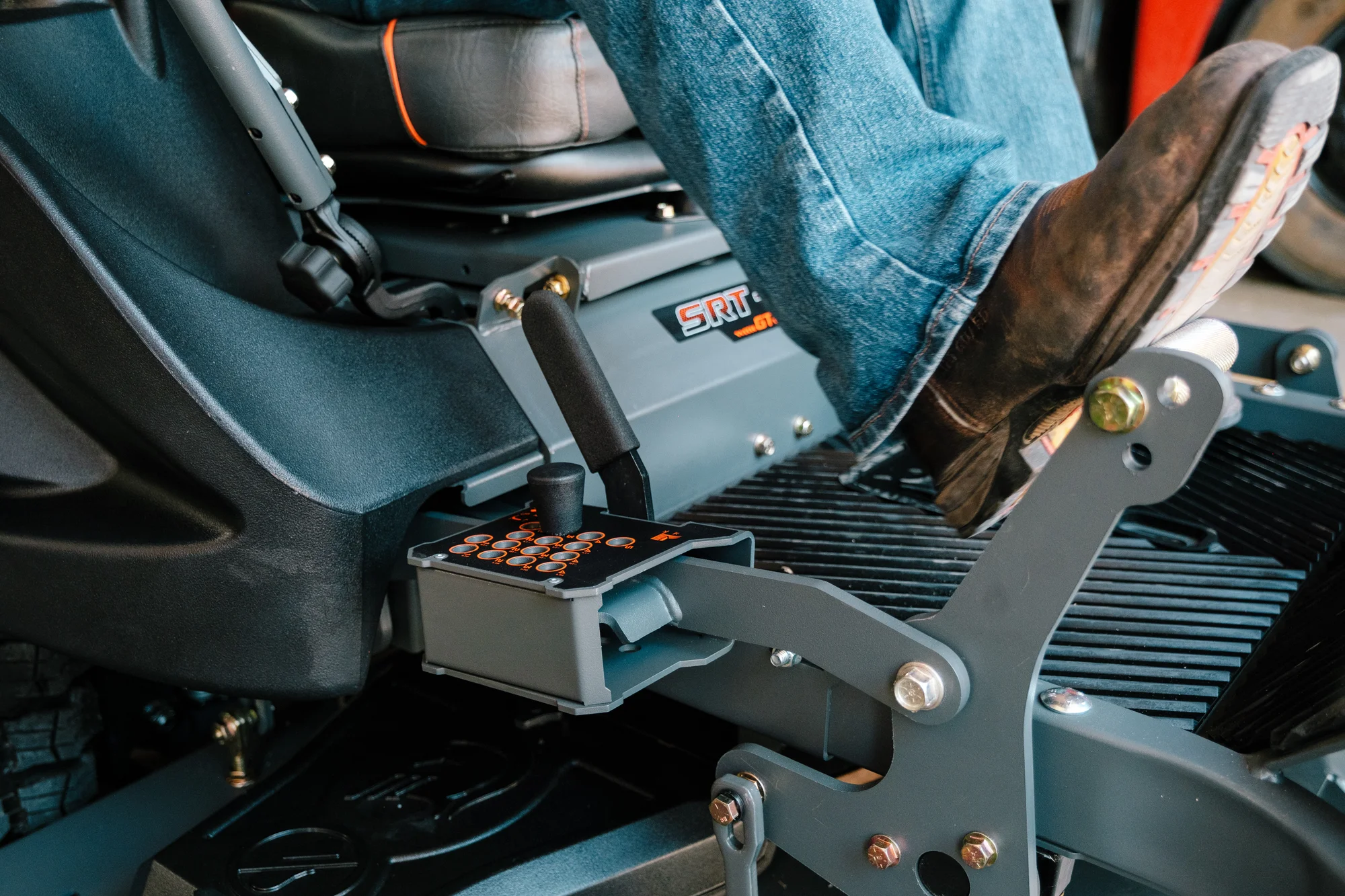 Spartan Srt Xd Zero Turn Rider Rssxd161999Ke Foot Pad product image
