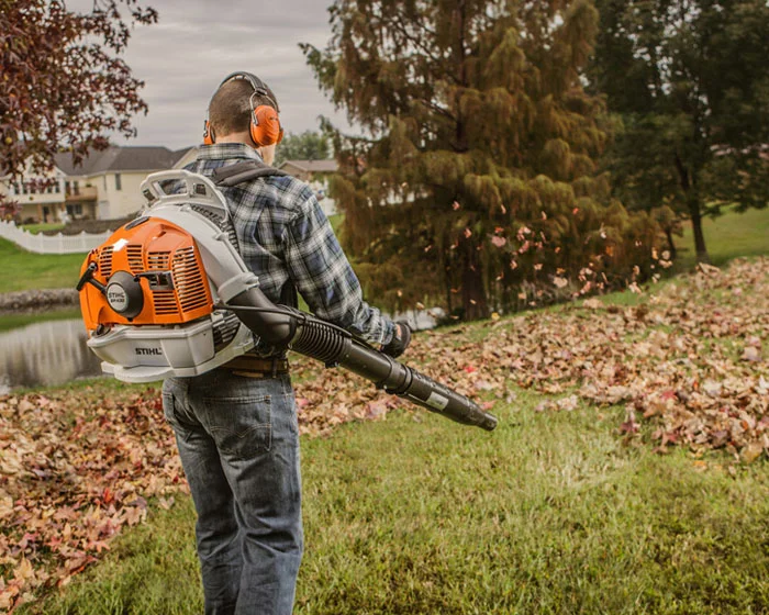 Stihl Backpack Blower BR 430 Stihl Backpack Blower Br 430 Man Clearing Woods product image