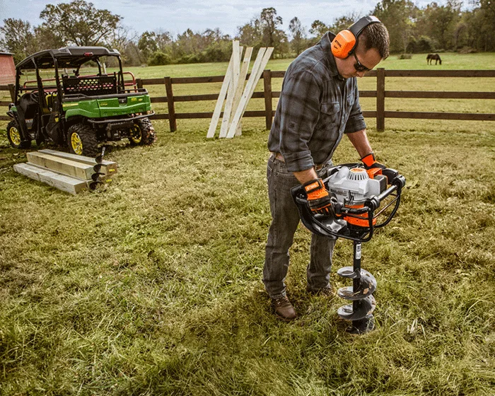 Stihl Earth Auger Bt 131 Drilling Hole product image