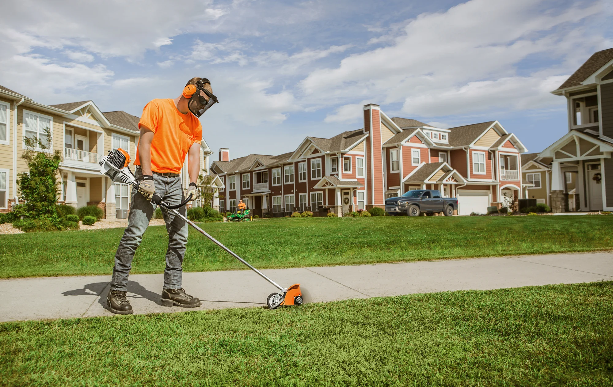 Stihl Fc Series Edgers Fc 91 Man Edging Side Walk Condo product image