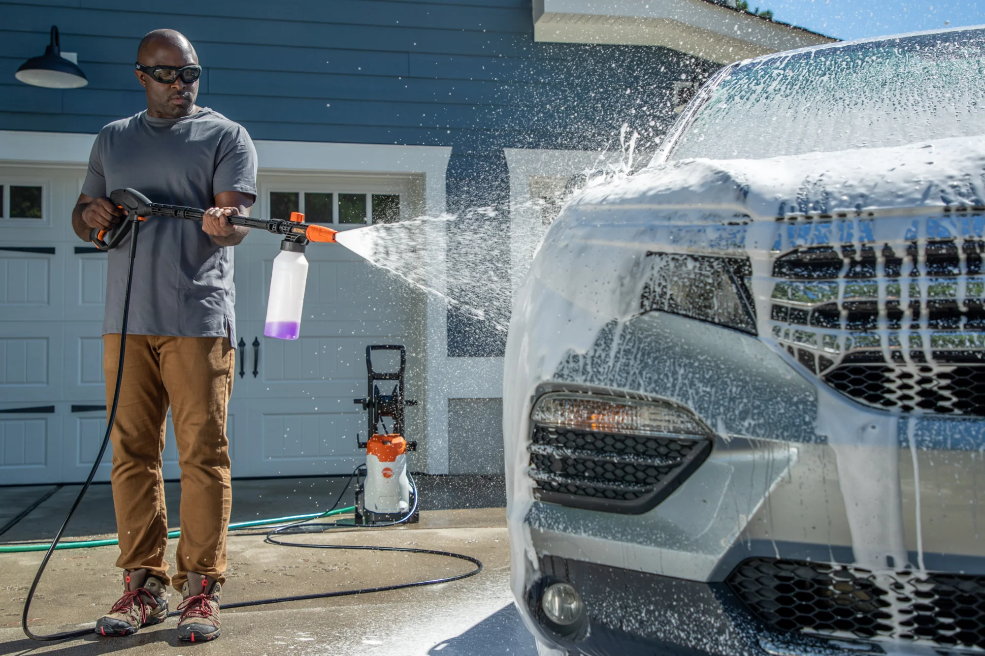 STIHL RE Series Pressure Washers Compact Storage Footprint feature image