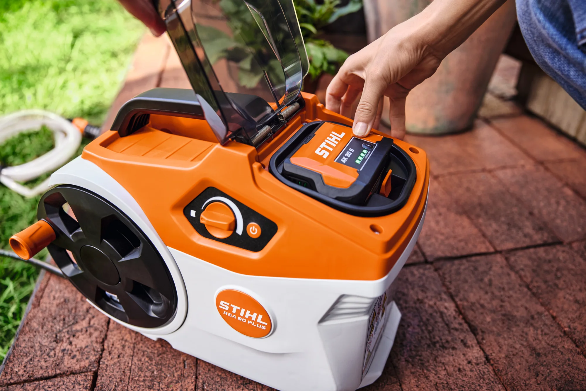 STIHL REA Series Pressure Washers Low Maintenance And Zero Emissions feature image