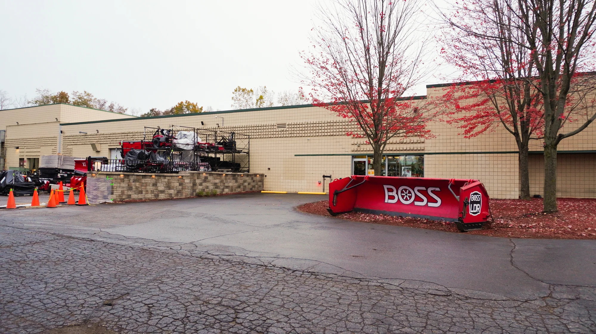 Store Location Ann Arbor Loading Bay Pickup Area product image