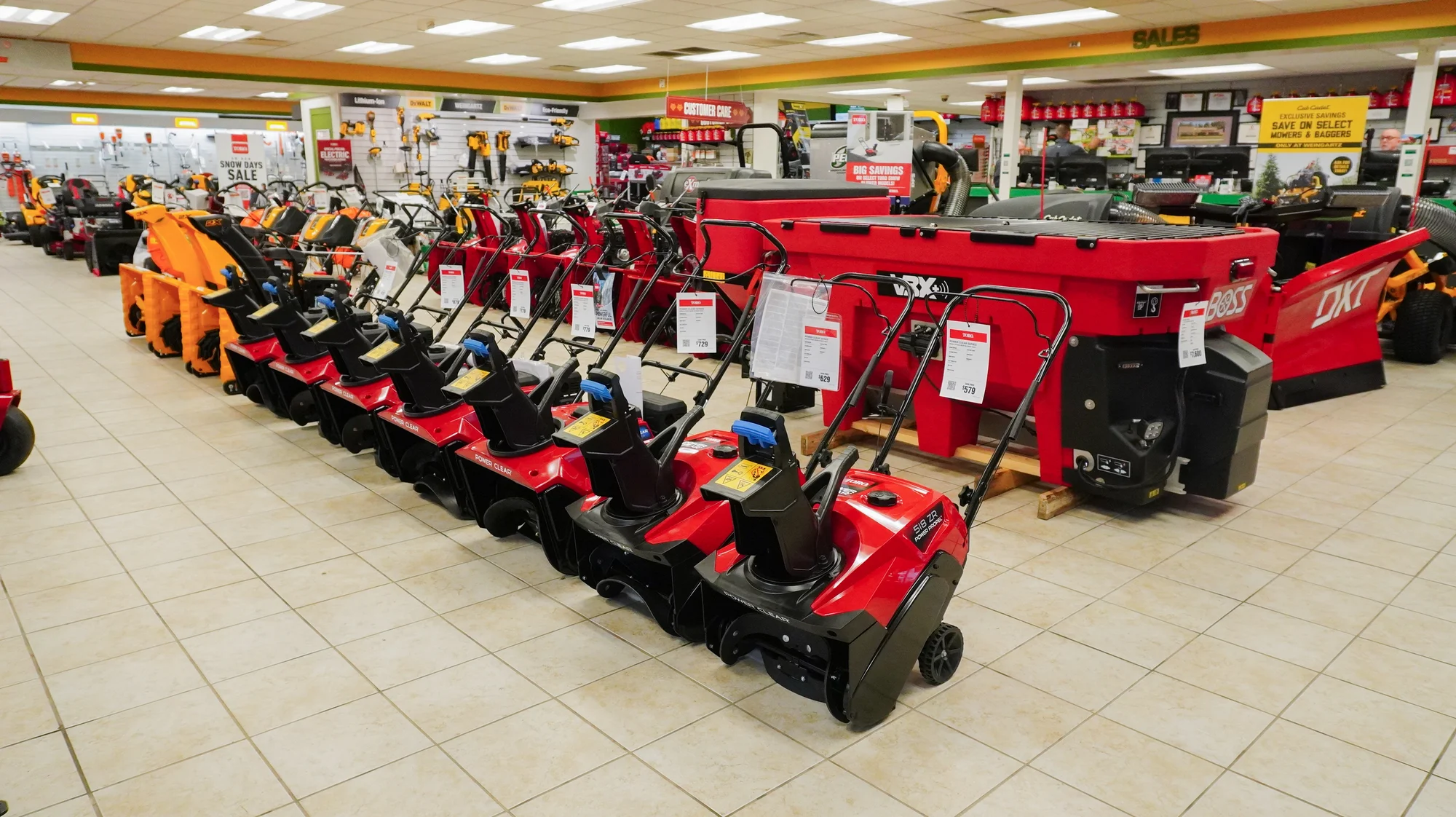 Store Location Ann Arbor Wide Interior Overview product image
