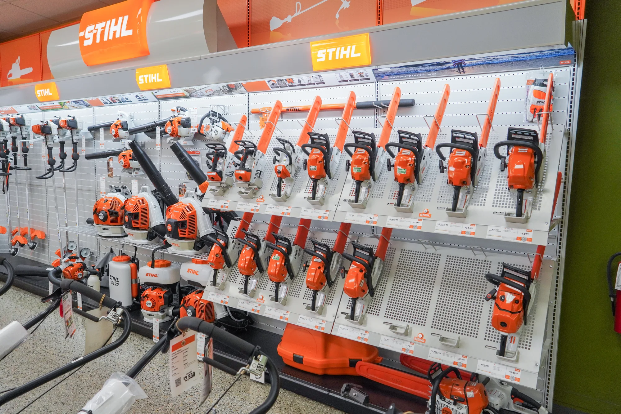 Store Location Cedar Springs Key Product Displays Chain Saws product image