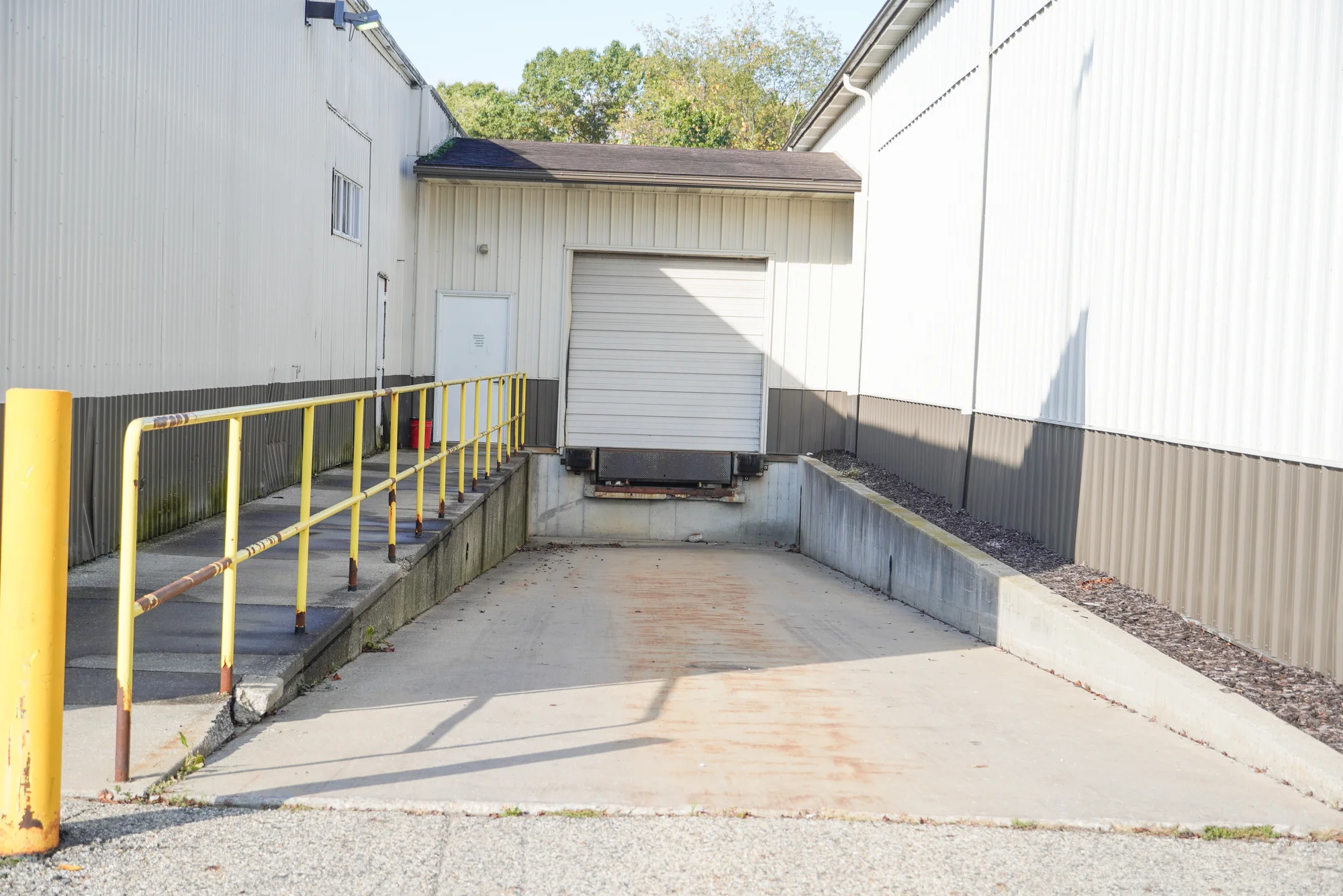 Store Location Cedar Springs Service Bay product image
