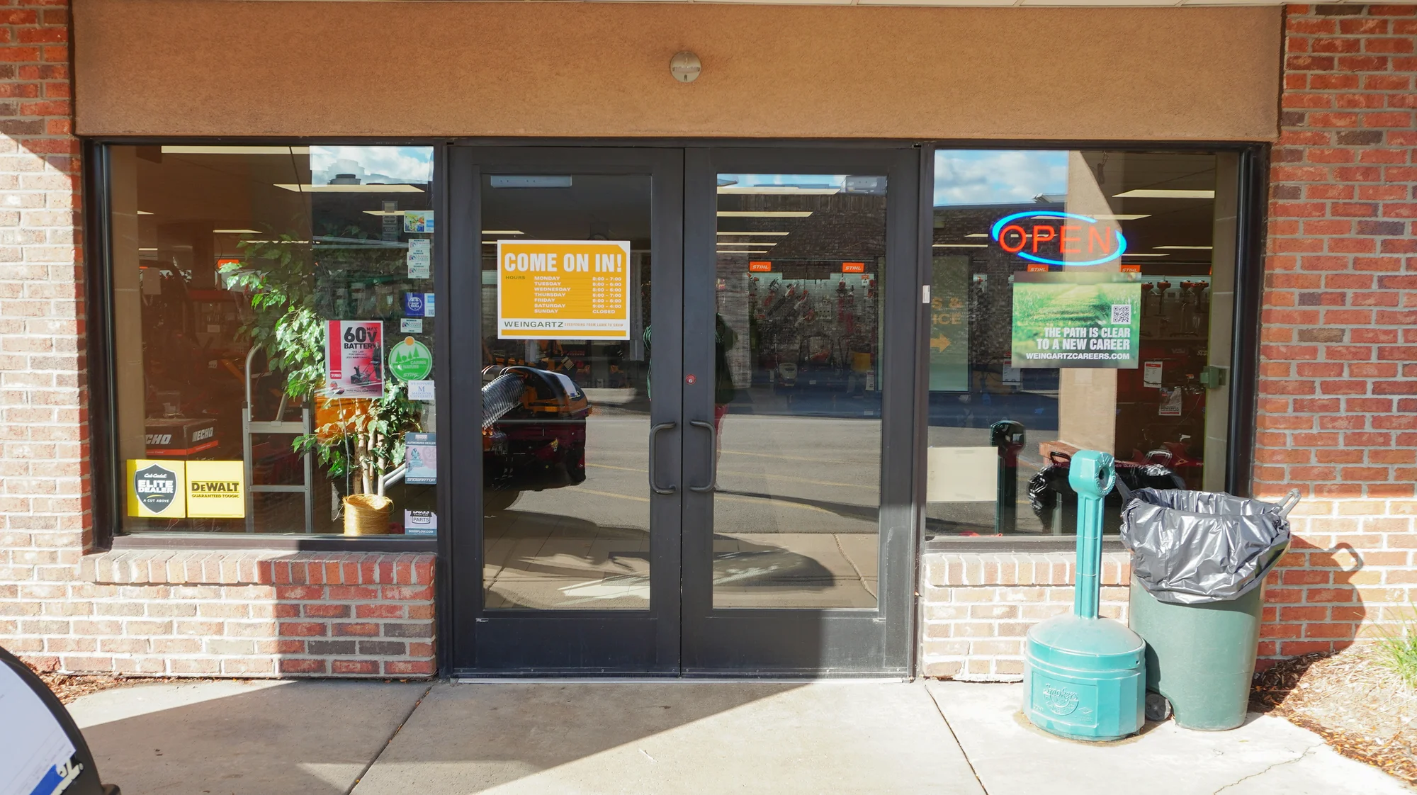 Store Location Livonia Entryway Doors product image