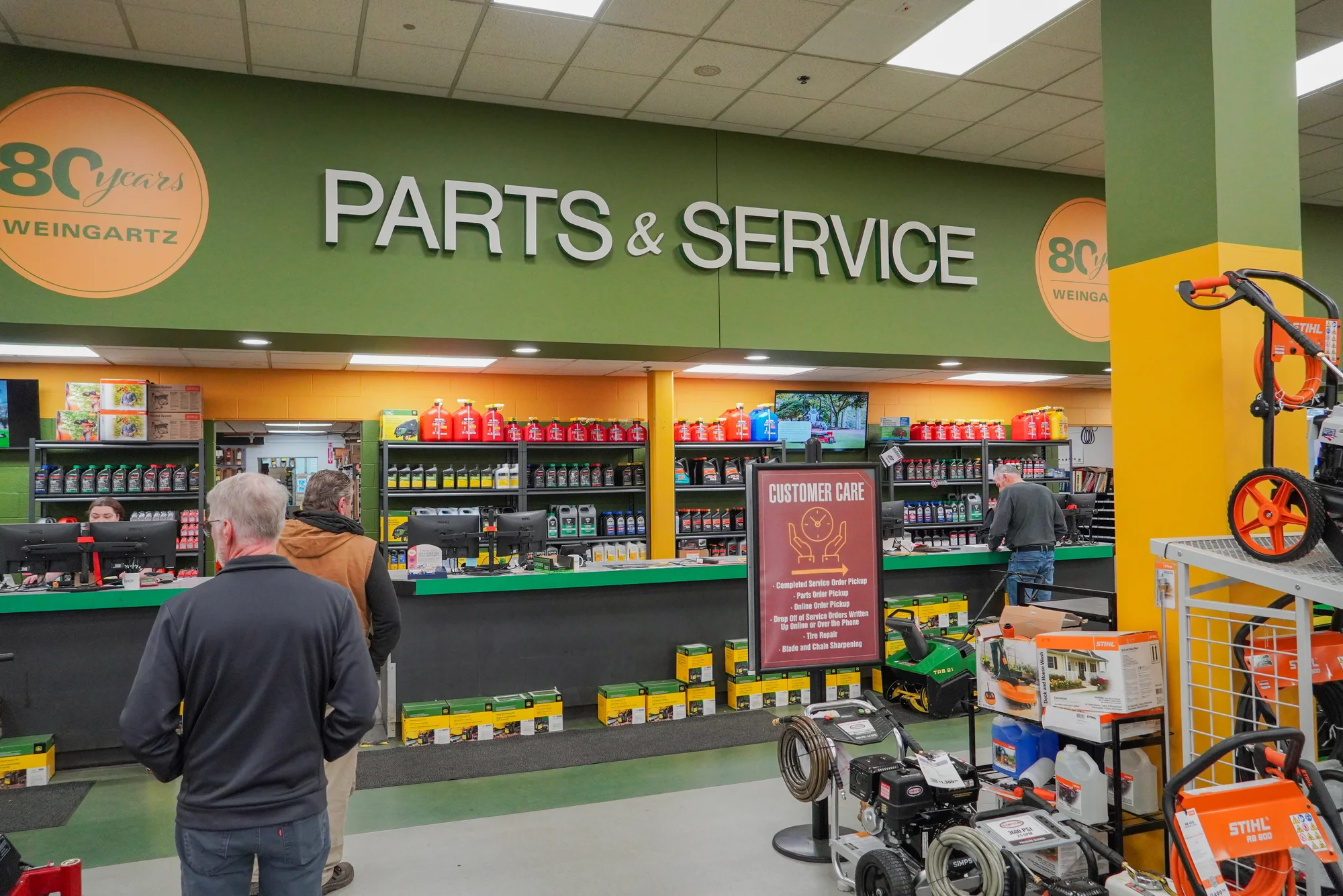 Store Location Utica Service Counter Area product image