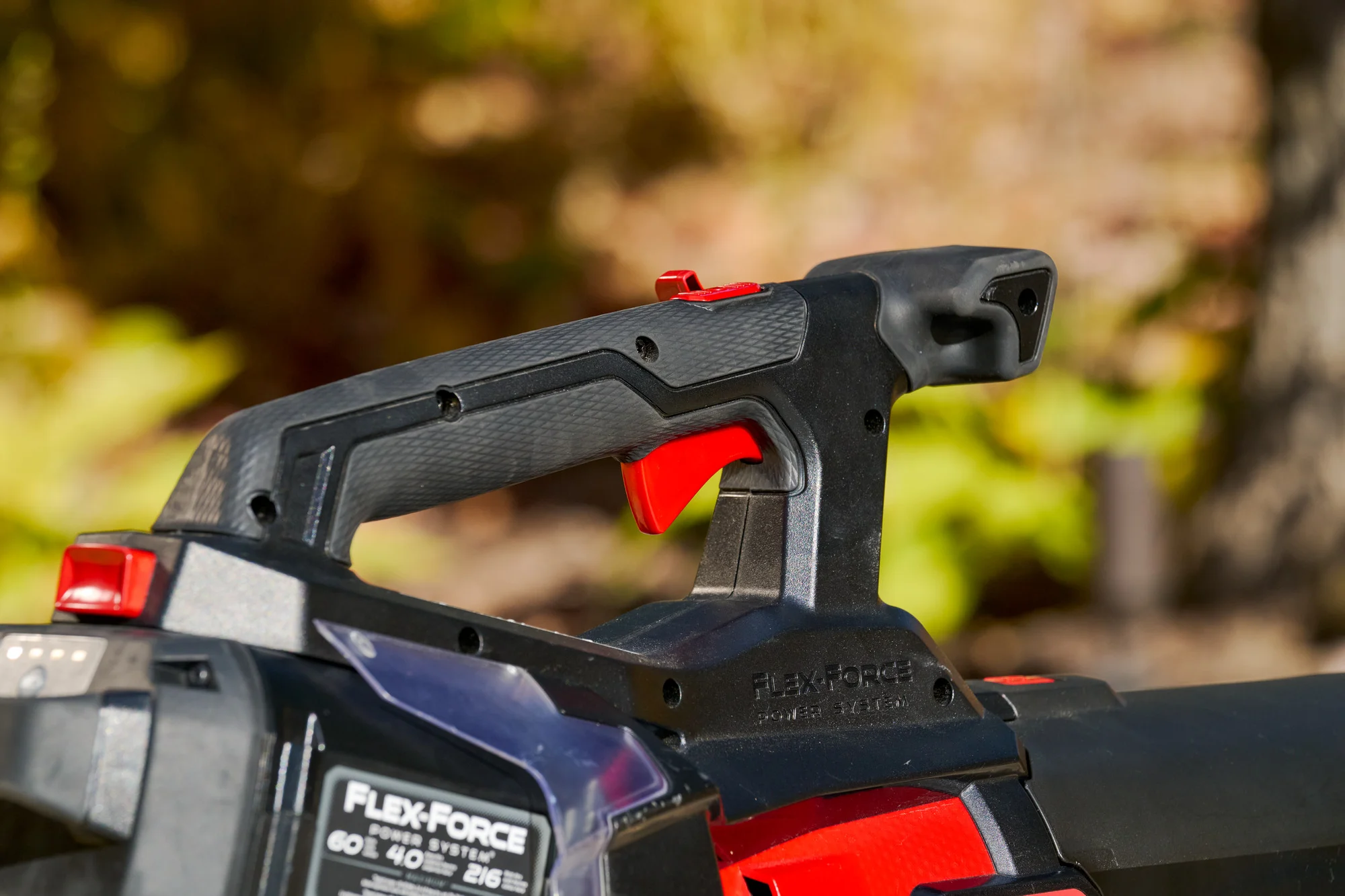 Toro 60V MAX Leaf Blower 51826 Toro 60V Max 750 Series Leaf Blower 51826 Textured Grip Closeup product image