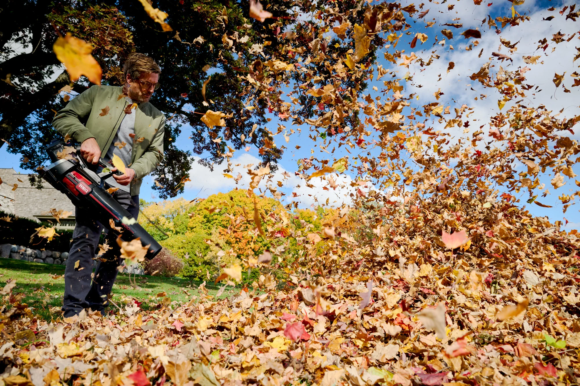 Toro 60V Max 900 Series Leaf Blower 51827 Blowing Fall Leaves product image