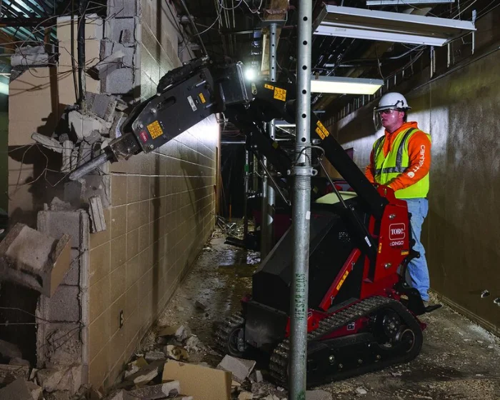 Toro Dingo Tx 750 Electric Narrow Track Loader 22230 Man On Equipment product image