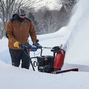 Toro Power Max Snowblowers Automatic Steering Assist feature image