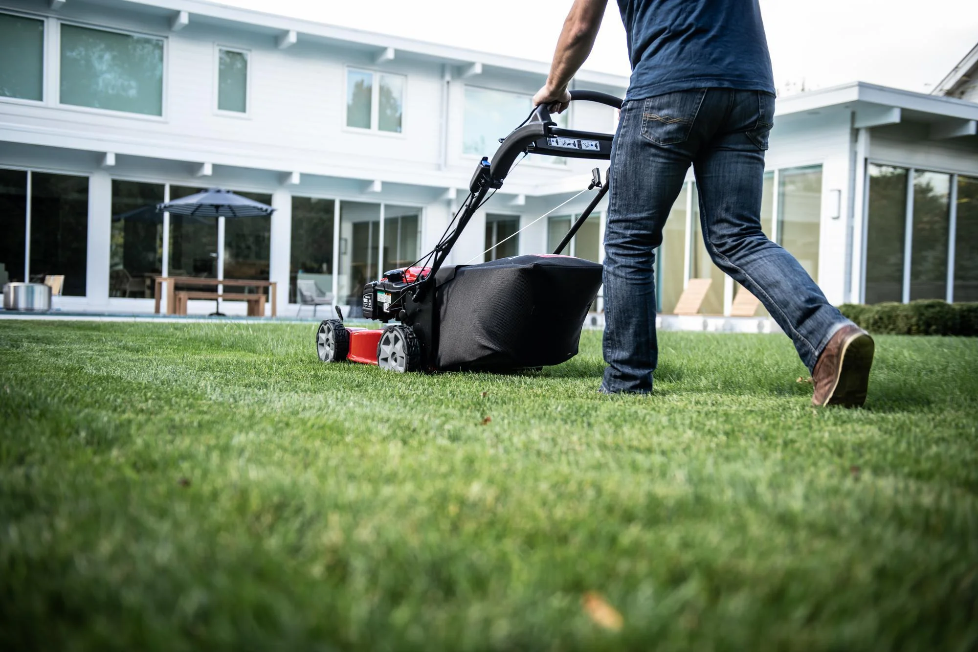 Toro Recycler Walk Behind Lawn Mower 21464