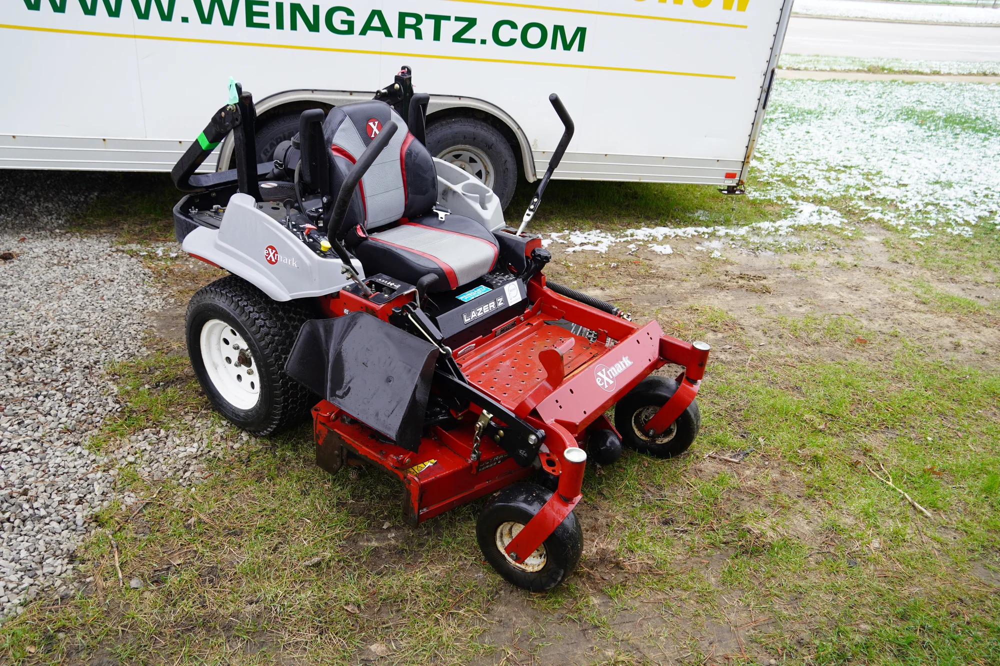 Used Exmark Lazer E Series 52 In Zero Turn Mower TR040222AA-776-6