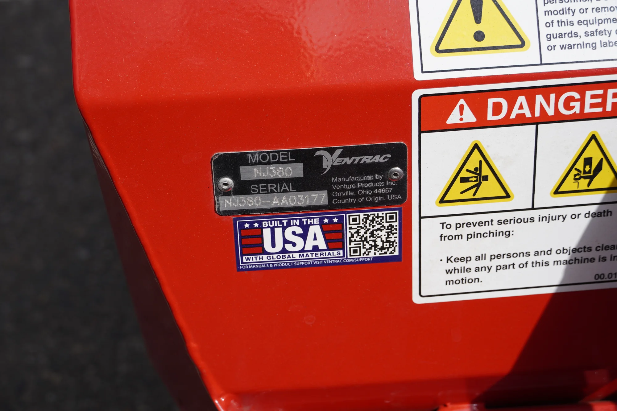 Used Ventrac NJ380 Broom TR2040C Tr2040c 5