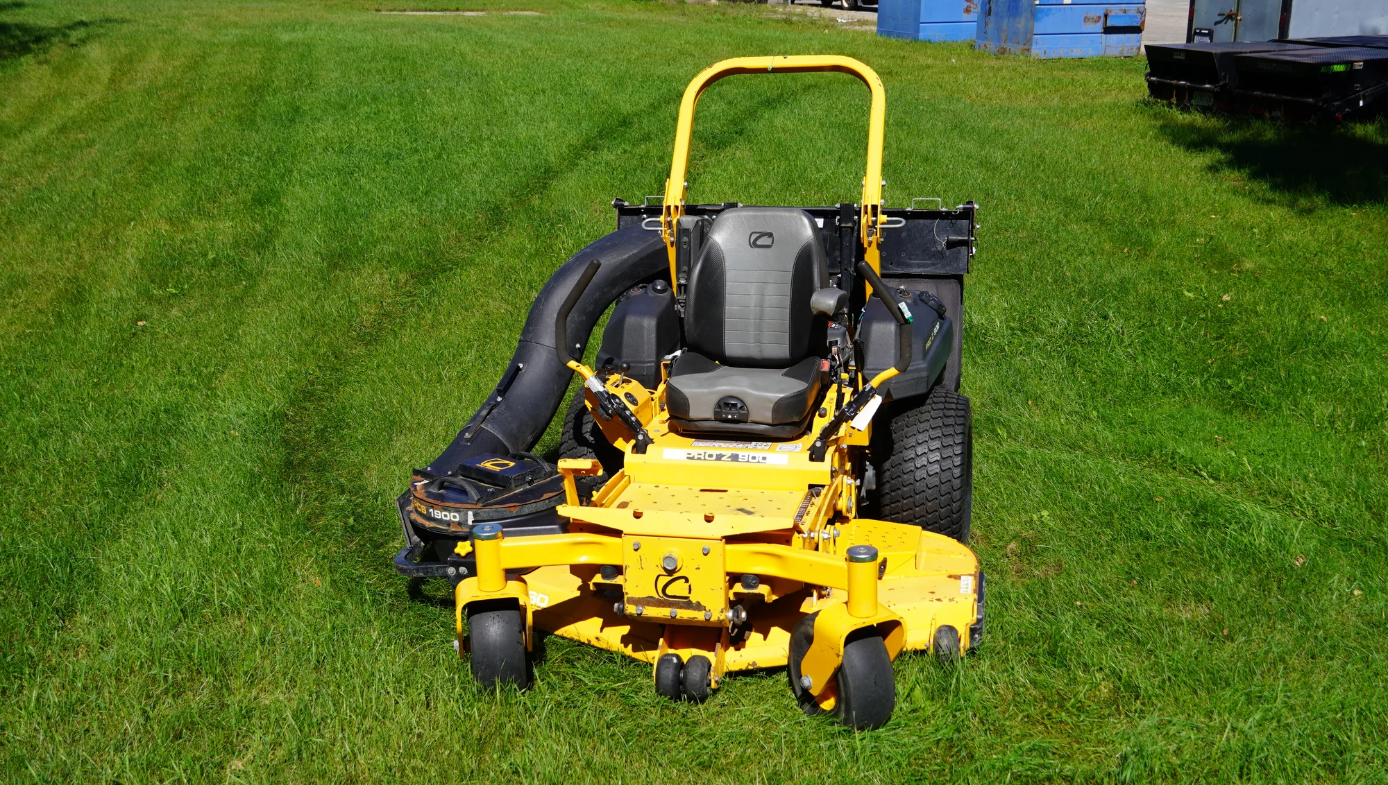 Used Cub Cadet PRO Z 960 60 in Zero Turn Mower with Bagger TR10143RTM Used Cub Cadet PRO Z 960 60 in Zero Turn Mower with Bagger TR10143RTM