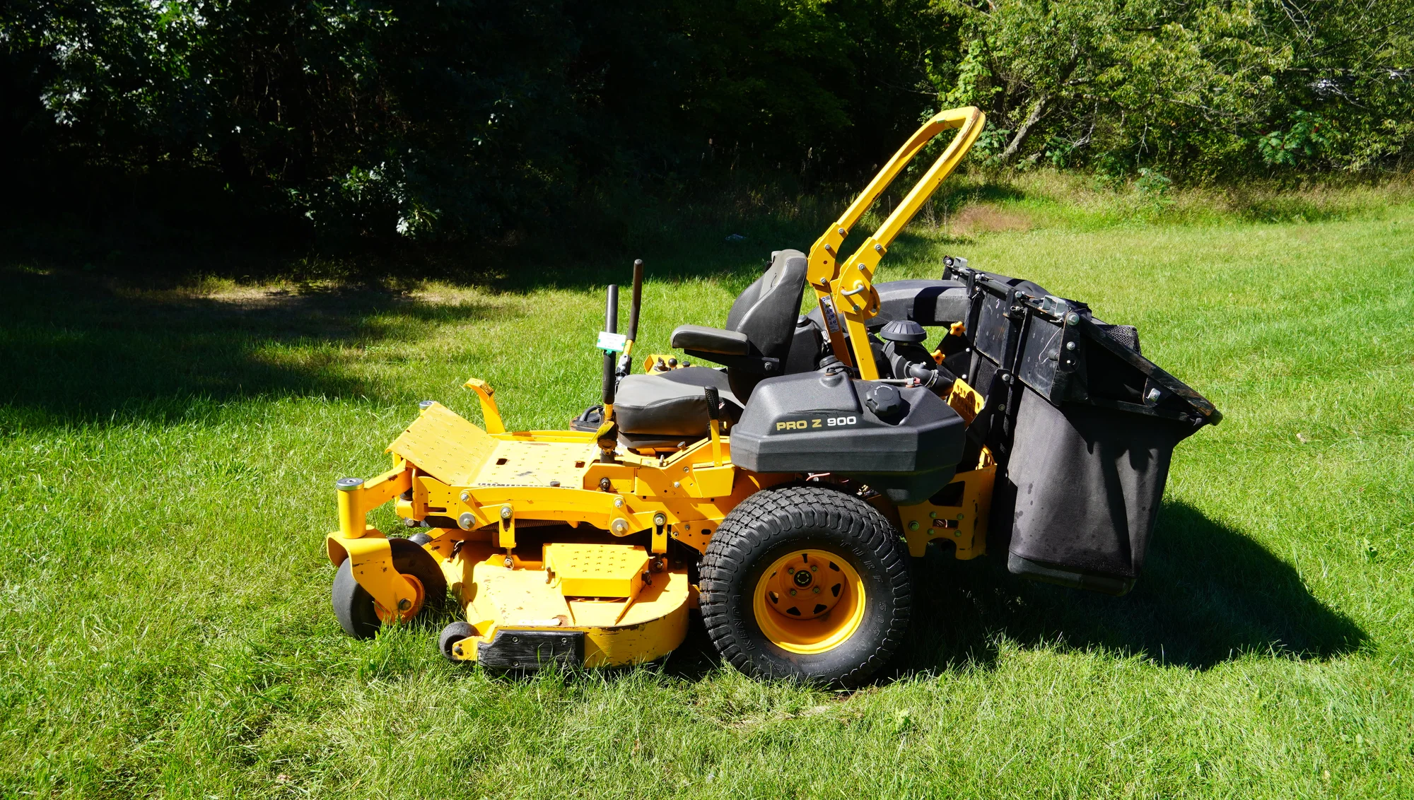 Used Cub Cadet PRO Z 960 60 in Zero Turn Mower with Bagger TR10143RTM