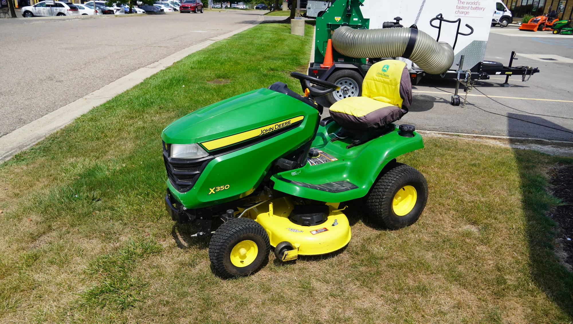 Used John Deere X350 with 42 in mower deck TR4959F