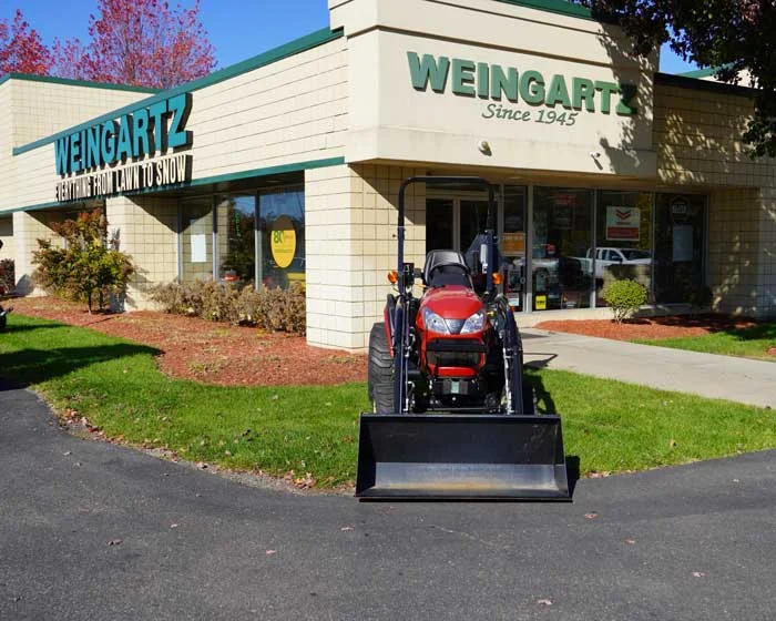Yanmar SA Series Compact Utility Tractor SA325BIL-004763 Yanmar Sa Series Compact Utility Tractor Sa325Bil 004763 Front View product image
