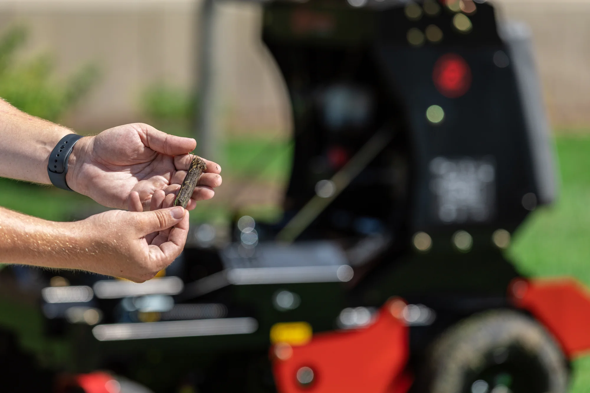 Z-Turf Z-Aerate 24 Stand-on Aerator ZA3624 Z Turf Z Aerate 24 Stand On Aerator Za3624 Closeup Maintenance product image
