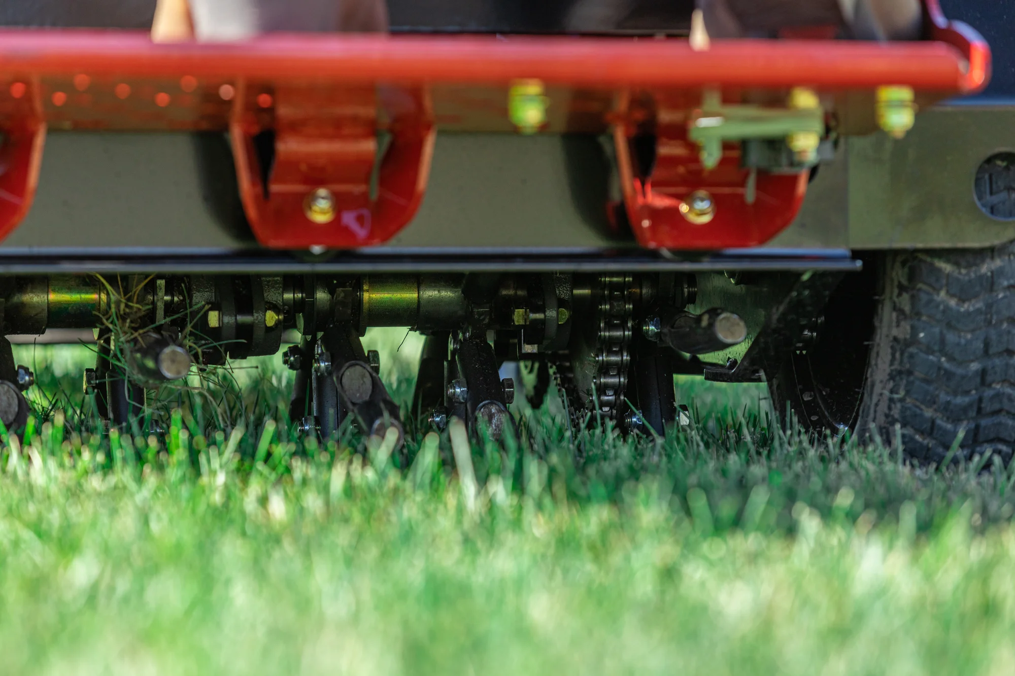 Z-Turf Z-Aerate 24 Stand-on Aerator ZA3624 Z Turf Z Aerate 24 Stand On Aerator Za3624 Track Belt product image