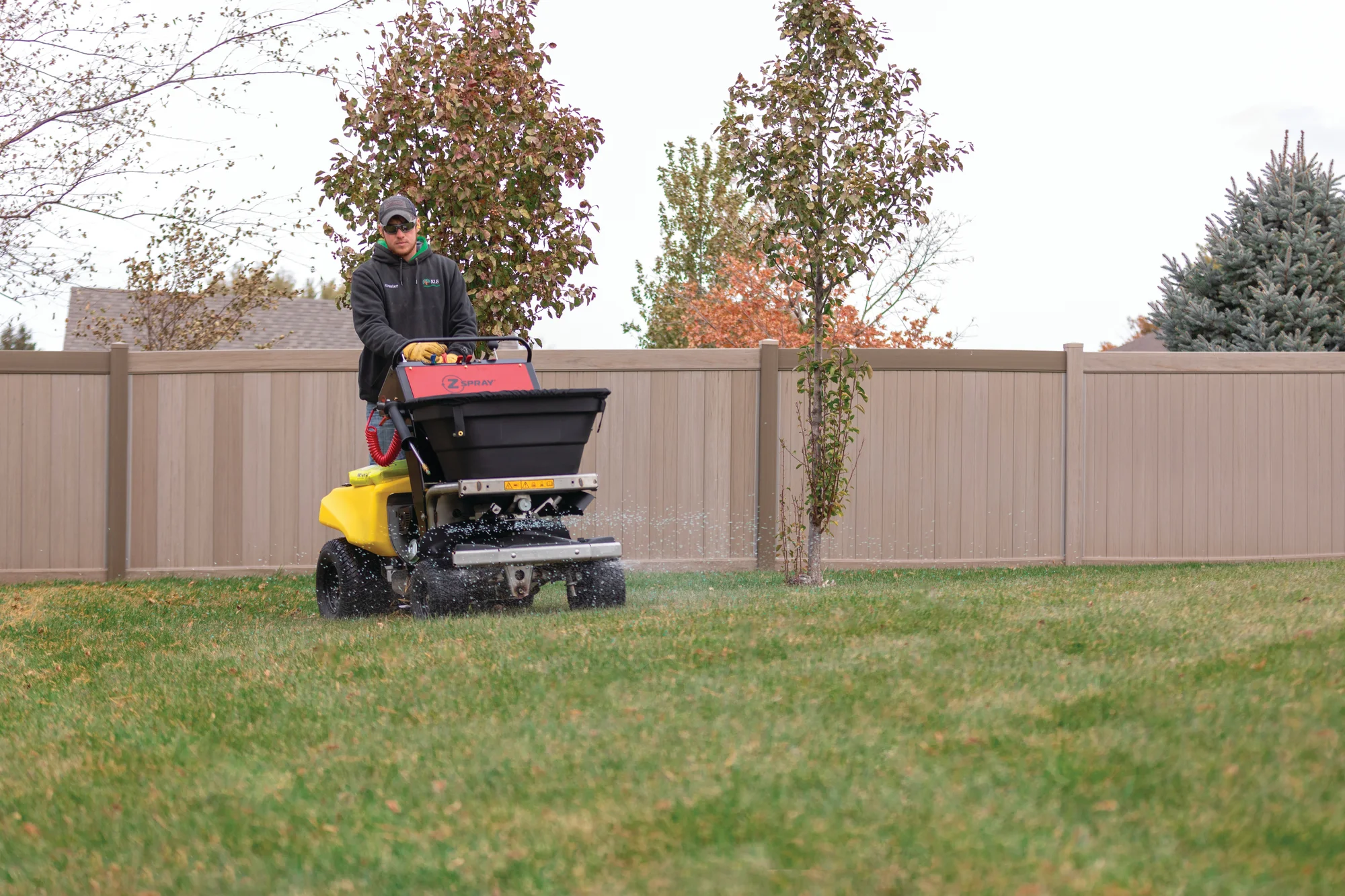 Z-Turf Z-Spray Lean-to-Steer Sprayer ZSL3620 Z Turf Z Spray Lean To Steer Sprayer Zsl3620 Man Flat Land product image