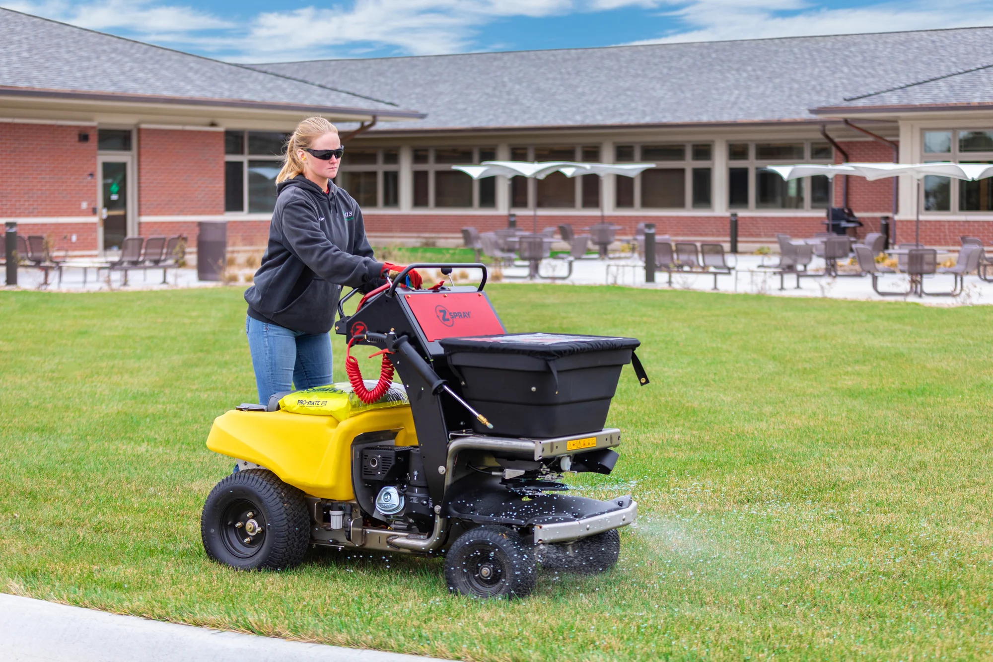 Z-Turf Z-Spray Series Sprayer ZSL3620
