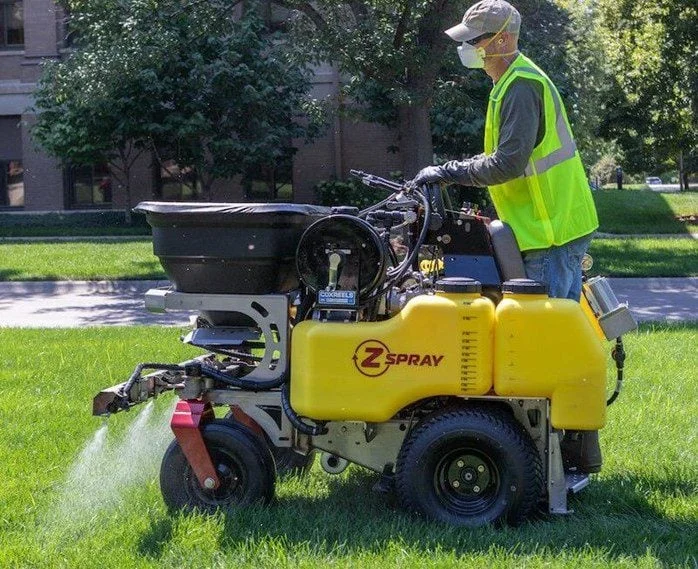 Z Turf Z Spray Series Speciality Equipment Operator Comfort Platform feature image