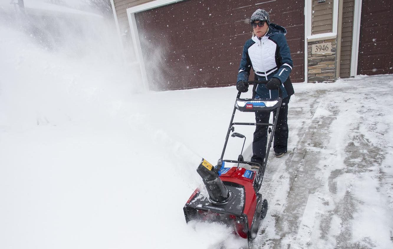 Snowthrower Paddle Replacement