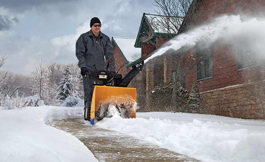 Snow Blower Buyer's Guide