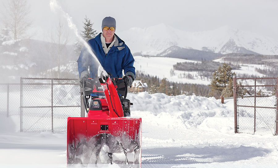 Buyer's-Guide-Two-Stage-Snow-Blowers - Featured Image
