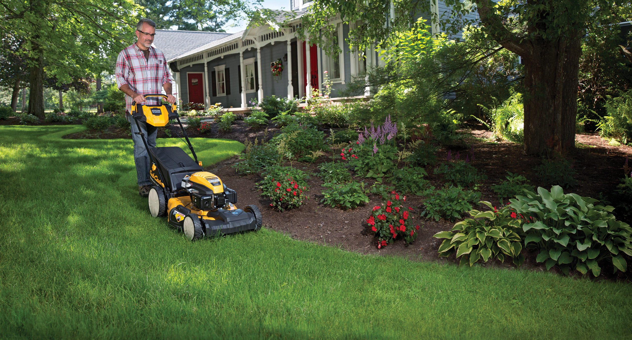 How to Replace a Cub Cadet 999ES Lawn Mower Blade