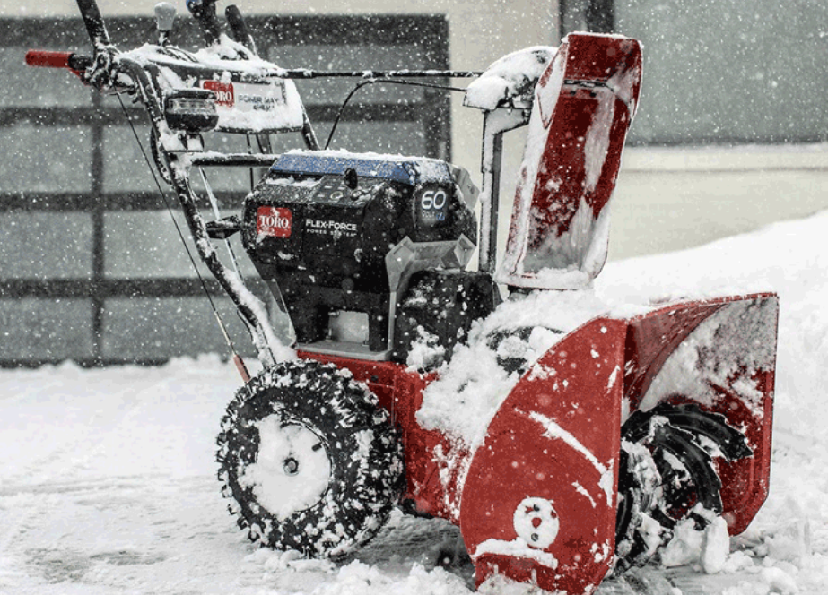 5 TIPS TO MAKE SNOW BLOWIG EASY