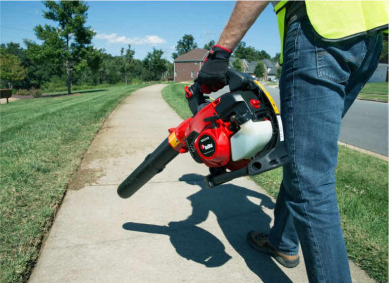 HOW TO CLEAR A CLOGGED HANDHELD LEAF BLOWER